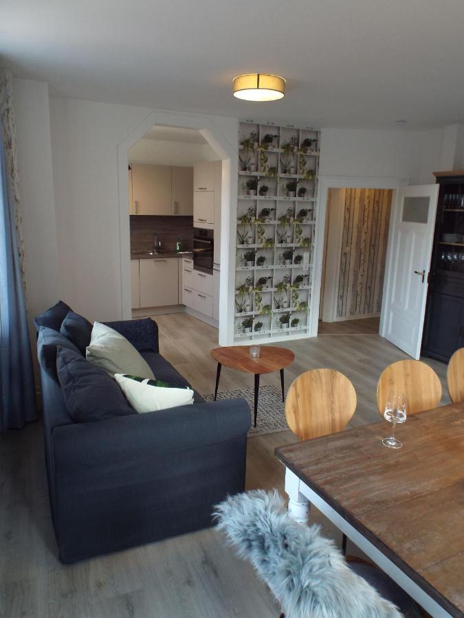 Ferienwohnung Mittendrin Neustadt an der Weinstrasse Exterior photo